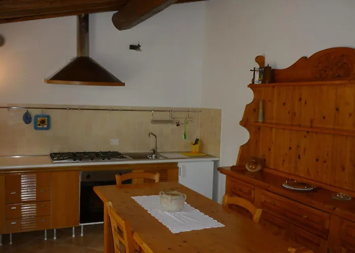 Casa Ceneruzzi גאמבאסי