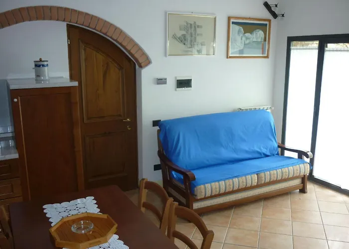 בית כפרי Casa Ceneruzzi *